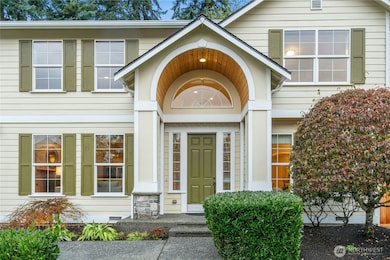 Dramatic stately entry