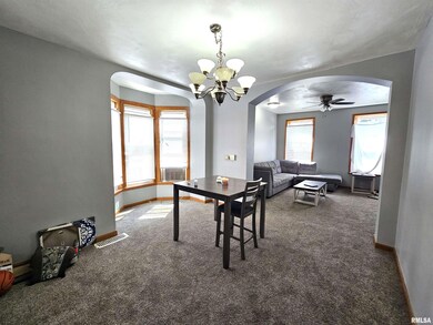 2318 W 3rd St, Davenport, IA 52802 - photo 4