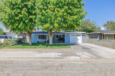 2027 Shasta St, Mojave, CA 93501 - photo 2