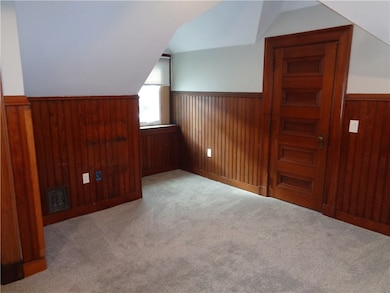 22 W St, Corning City, NY 14830 - photo 6