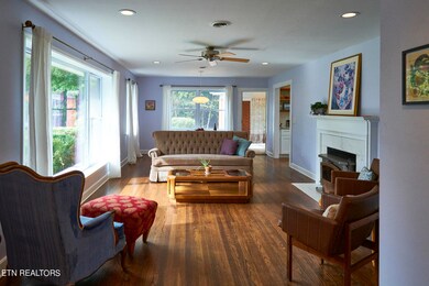 1200 W 6th North St (30)