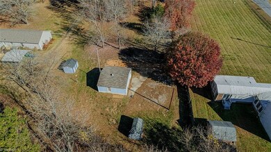 288 Price Mill Rd, Summerfield, NC 27358 - photo 6