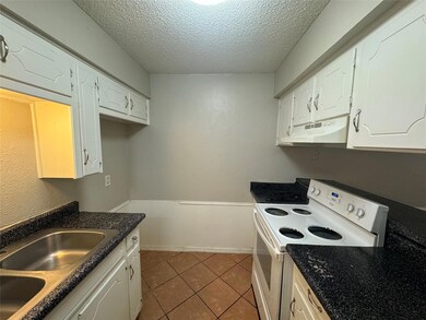 708 E Pecan St, Hurst, TX 76053 - photo 6