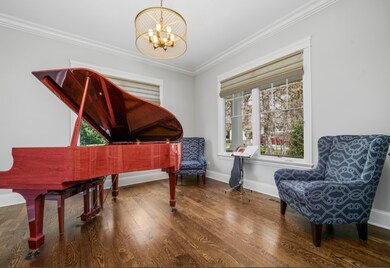 948 Sylvan Cir, Naperville, IL 60540 - photo 7