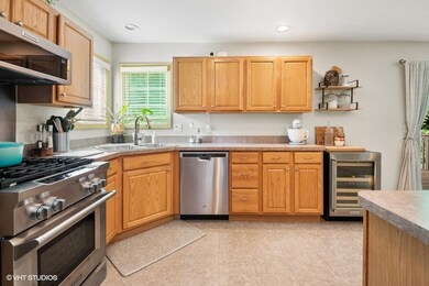 06_1416-Whispering-Trail_Kitchen_Web
