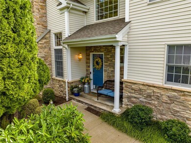 530 Inverness Cir, Easton, PA 18042 - photo 2