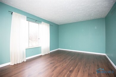 2210 Lehman Ave, Toledo, OH 43611 - photo 4