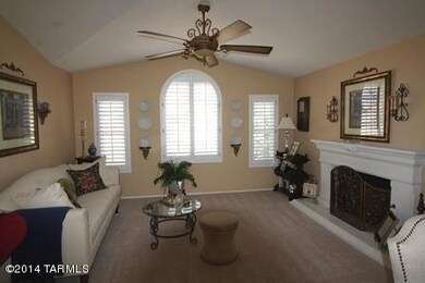 Living room w/ fireplace