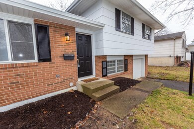 2909 Talbert Ct, Columbus, OH 43232 - photo 3