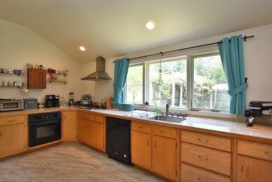 37 Shippee Schoolhouse Rd, Foster, RI 02825 - photo 4