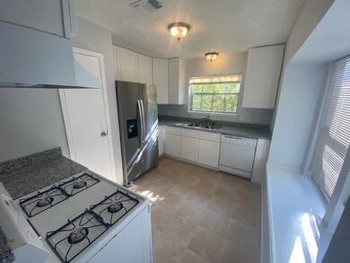 10049 Ridgecoral Dr, Houston, TX 77038 - photo 4