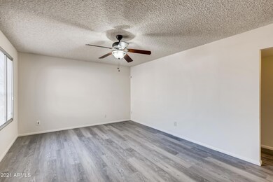 05 Living Room