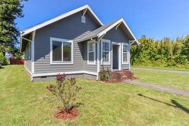 2526 8th Street, Tillamook OR