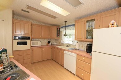7677 Longhorn - Kitchen - View 2