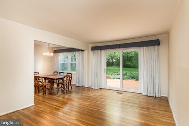 7003 Kingfisher Ln, Lanham, MD 20706 - photo 6