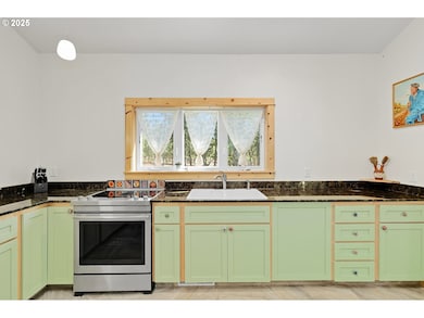 27 Whispering Pine Rd, Goldendale, WA 98620 - photo 7