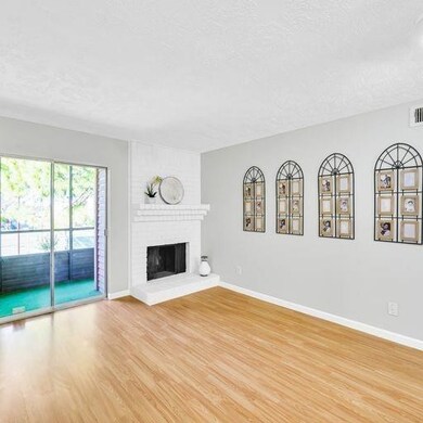 10555 Turtlewood Ct unit 1803, Houston, TX 77072 - photo 5