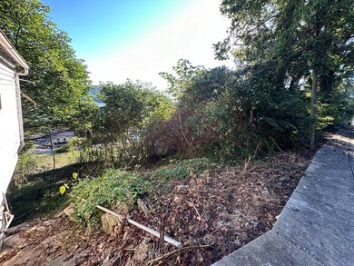 450 W 2nd St, Maysville, KY 41056 - photo 7