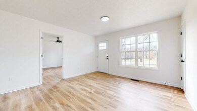 192 Cedar Grove Rd, Shelbyville, TN 37160 - photo 7