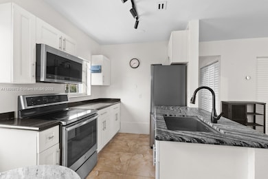 600 Euclid Ave unit 6B, Miami Beach, FL 33139 - photo 5