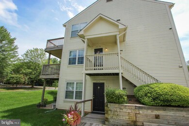 207 Fernwood Place unit B, Warrenton, VA 20186 - photo 2