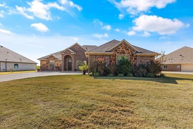 4020 Upper Lake Cir, Granbury, TX 76049 - photo 4
