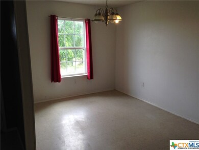 1625 Gordon St unit A, San Marcos, TX 78666 - photo 6