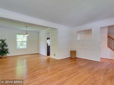 7961 Arden Ct, Dunn Loring, VA 22027 - photo 3