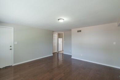 301 S Napoleon Ave unit C, Columbus, OH 43213 - photo 5