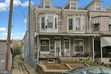 1053 Mulberry St, Reading, PA 19604 - photo 2