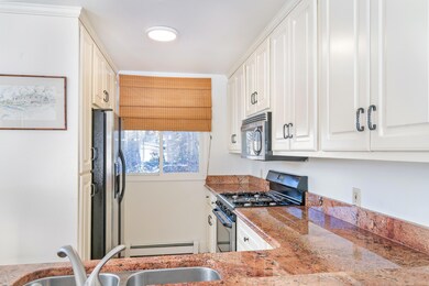 Fairway Four 6 Kitchen