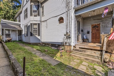 211 E 7th Ave, Tarentum, PA 15084 - photo 4