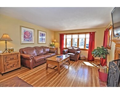 38 Shetland Rd, Marblehead, MA 01945 - photo 4