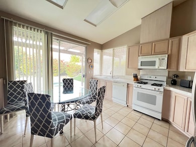 248 Strada Fortuna, Palm Desert, CA 92260 - photo 4