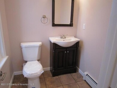 1331 Dartmouth St, Scranton, PA 18504 - photo 5