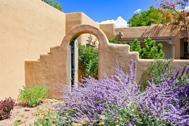 Quail Run unit 707, Santa Fe, NM 87505 - photo 2