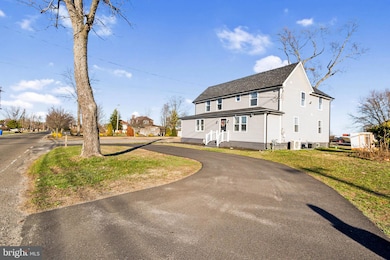 104 Middle Rd, Hammonton, NJ 08037 - photo 2