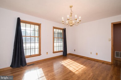 2633 Stonegate Dr, Winchester, VA 22601 - photo 5