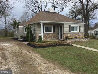 7925 Rolling View Ave, Nottingham, MD 21236 - photo 2