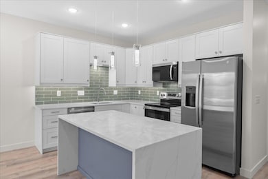 425 W 8th St unit 20, New Richmond, WI 54017 - photo 4