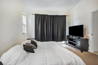 3013 Laurel Ridge Cir, Riviera Beach, FL 33404 - photo 7