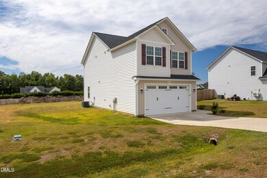 108 Fireside Dr, Benson, NC 27504 - photo 4