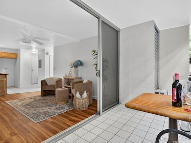 Kaiolu Sunrise unit 207, Honolulu, HI 96815 - photo 3