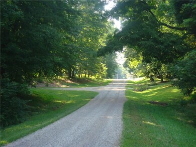 1072 E Mohican Trail, Fugit Township, IN 47240 - photo 4