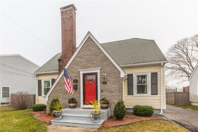 708 Willett Ave, Riverside, RI 02915 - photo 2