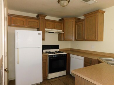 753 Desert Ash Dr, Horizon City, TX 79928 - photo 6