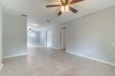 2735 Leonid Rd, Jacksonville, FL 32218 - photo 4