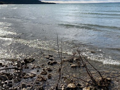 SHORELINE