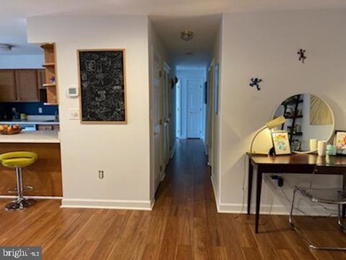 621 Admiral Dr unit 307, Annapolis, MD 21401 - photo 4