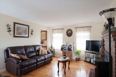 115 S Main St, Milford, MA 01757 - photo 3